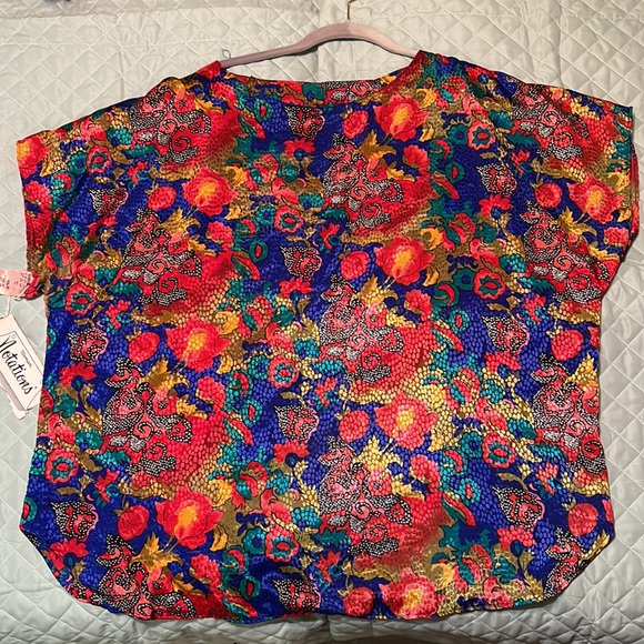 Notations Tops - Vintage, NWT Notations size 22W bright floral popover top, kimono style …